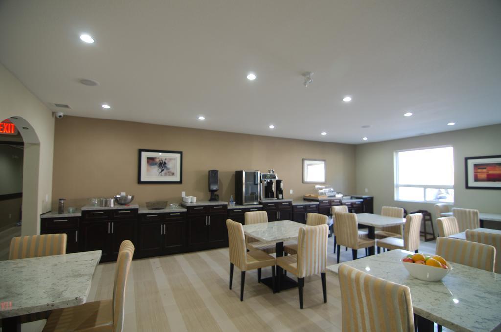 Paradise Inn And Suites Redwater ภายนอก รูปภาพ