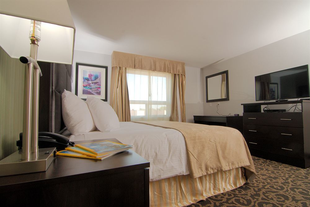 Paradise Inn And Suites Redwater ภายนอก รูปภาพ