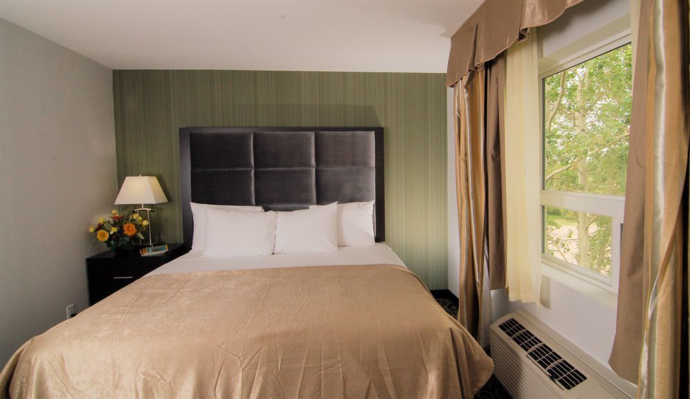 Paradise Inn And Suites Redwater ภายนอก รูปภาพ